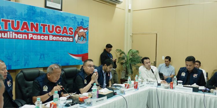 Mualem Tegaskan Aceh Butuh Dukungan Pusat