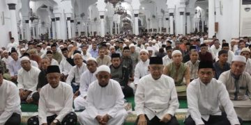 Pesan Gubernur Aceh Setelah Shalat Idul Fitri di Masjid Raya Baiturrahman