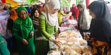 Foto: Kunjungan Dekranasda Aceh ke Gampong Doy