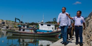 Plt Gubernur: Di Luar Simeulue Habis Makan Lobster Kita Menangis.