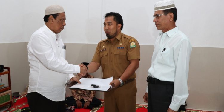 Plt Kepala Baitul Mal Aceh Serah Terima Jabatan