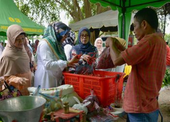 Berburu Sajian Dapur di Pasar Tani