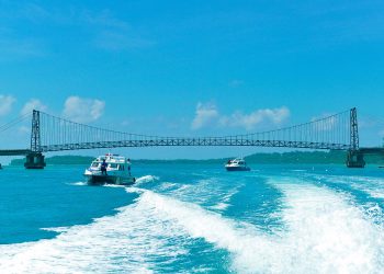 Pesona Senja di Pulau Pantai Panjang