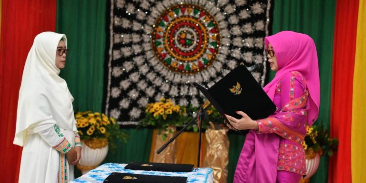 Lantik Ketua TP PKK Bener Meriah, Dyah Erti Ingatkan 3 Isu Krusial PKK