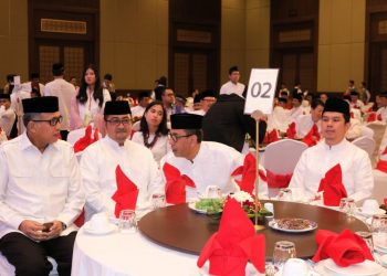 Plt. Gubernur Aceh Buka Puasa Bersama Presiden Jokowi