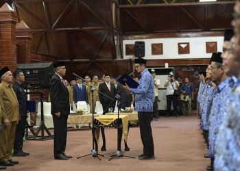 Plt Gubernur Lantik 547 Pejabat Pemerintah Aceh