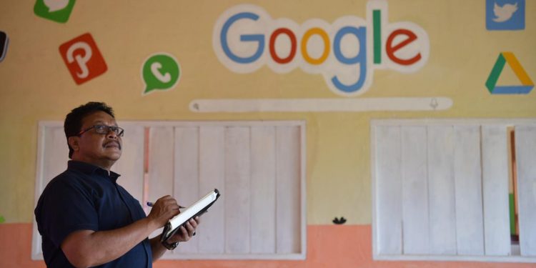 Efek Domino Gerakan BEREH Aceh Daratan di Simeulue