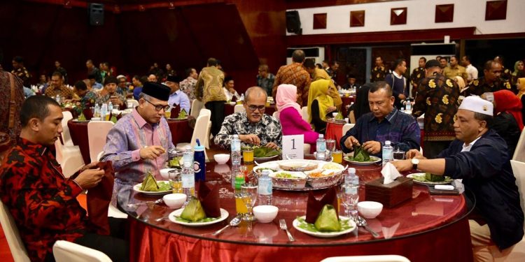 Plt Gubernur Aceh Gelar Silaturahmi dengan DPRA