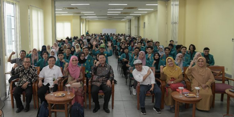 Dyah Erti Idawati Imbau Mahasiswa KKN  Kampanyekan Cegah Stunting