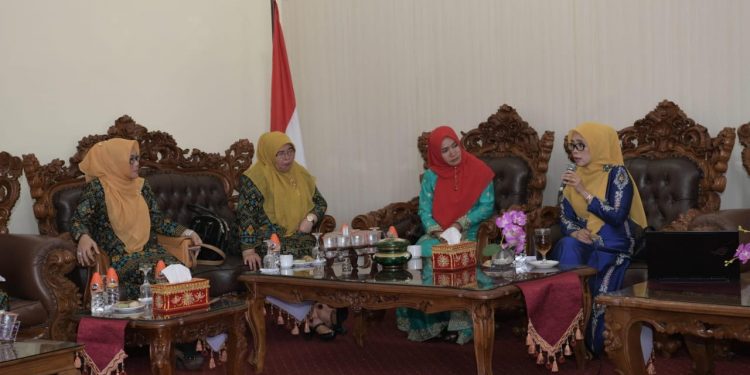 Dyah Motivasi Kader Hadapi Lomba 10 Program Pokok PKK