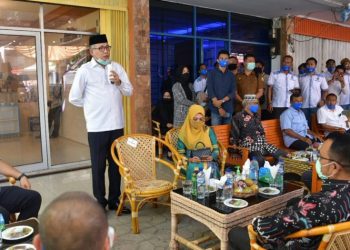 Plt Gubernur Resmikan Cafe Mooda KNPI Aceh