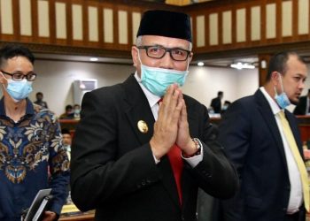 Hasil Survey, Nova Iriansyah Kepala Daerah Paling Responsif Tangani Covid-19