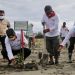 Plt Gubernur Aceh Tanam Mangrove di Lamguron