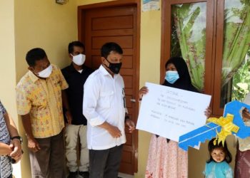 20 Tahun Tempati Rumah Gubuk, Pasangan Tunanetra di Kuta Baro Terima Rumah Bantuan Pemerintah Aceh