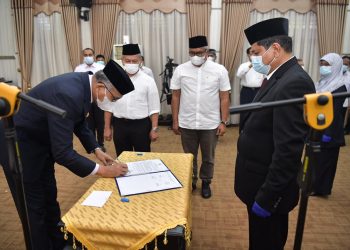 Gubernur Lantik 15 Pejabat Tinggi Pratama di lingkungan Pemerintah Aceh