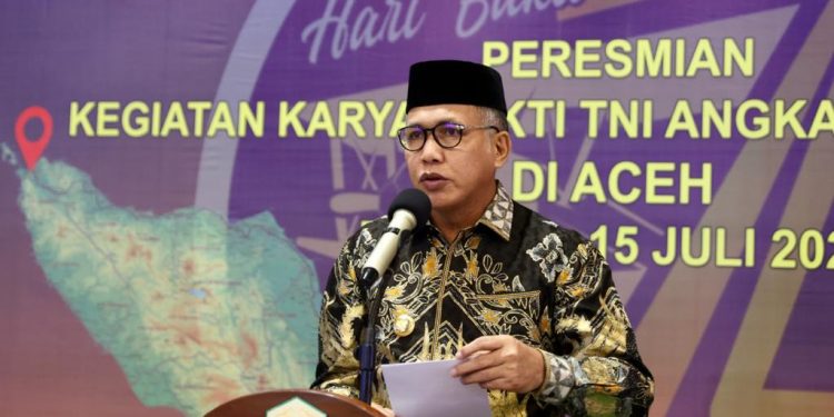 Gubernur Nova Apresiasi Kegiatan Karya Bakti TNI AU di Aceh