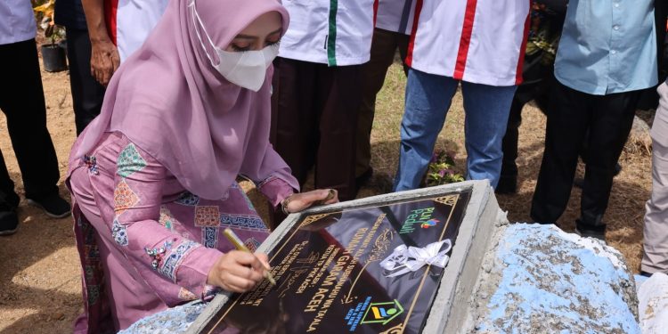 Dyah Erti Resmikan Rumah Garam Aceh, di Gampong Pande