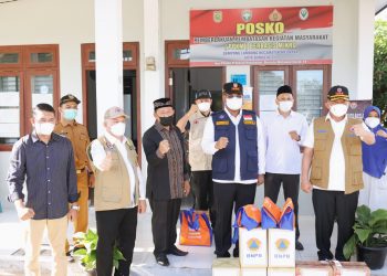 Kepala BNPB Tinjau Posko PPKM Gampong Lambung