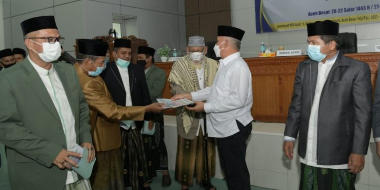 Silaturahmi dengan Ulama di MPU, Sekda Paparkan Bahaya Covid-19