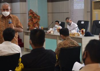 Sekda Aceh : Keuchik Bertanggungjawab Memastikan Warganya Divaksin