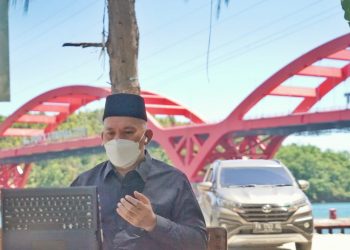 Ribuan Orang Ikut Zikir dan Doa Bersama