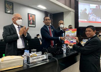 Ketua DPRA Ingatkan Gubernur Aceh Terkait Kemiskinan hingga Target RPJMA