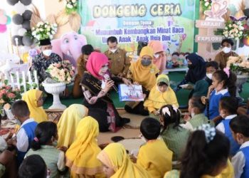 Bunda PAUD Aceh Ajak Orang Tua Aktif Bacakan Buku Untuk Anak