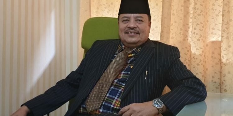 TRK Ingatkan Pimpinan DPRA: Pembahasan APBA 2022 Harus Melalui Komisi Salinan