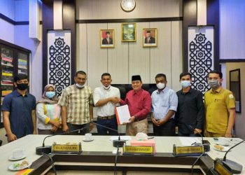 Komisi I DPRA Terima Hasil Pelacakan Rekam Jejak Bacalon Komisioner KKR