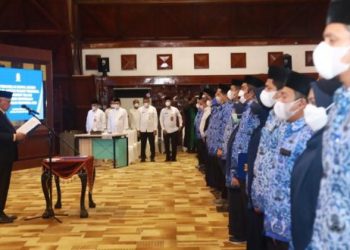 Pemerintah Aceh Lantik 367 Pejabat Fungsional yang Diangkat Melalui Mekanisme Penyetaraan