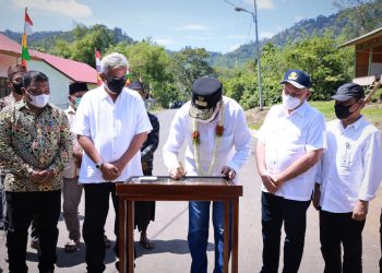 Gubernur Resmikan Jalan Balu – Lapeng Pulo Aceh