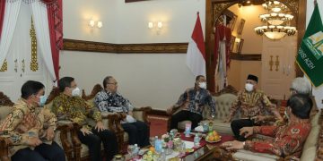 Gubernur Resmikan Peluncuran Buku Mengembalikan Kemasyhuran Arun