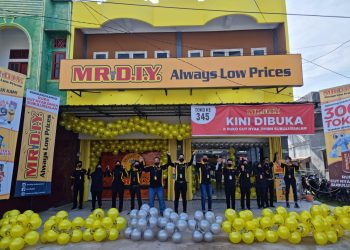 MR DIY Berkibar Kota Subusalam dan Sabang
