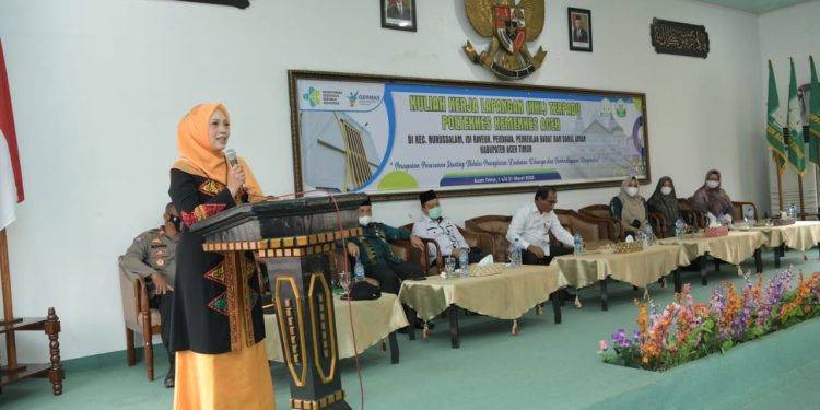 Dyah Inginkan Mahasiswa KKL Berikan Pelayanan Terbaik Untuk Masyarakat