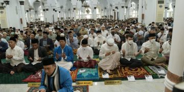 Gubernur dan Forkopimda Aceh Shalat Ied di Masjid Raya Baiturrahman