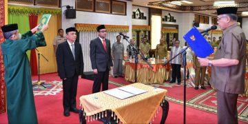 Gubernur Aceh Lantik Direktur PT PEMA dan Kepala BPKS yang Baru