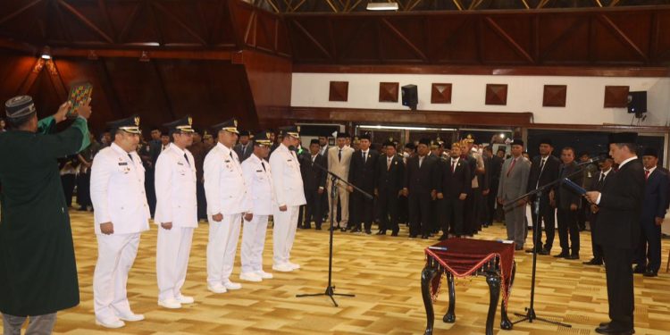 Pj Gubernur Aceh Lantik 5 Penjabat Bupati dan Walikota