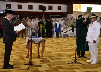 Lantik Penjabat Wali Kota Langsa, Ini Pesan Pj Gubernur Aceh
