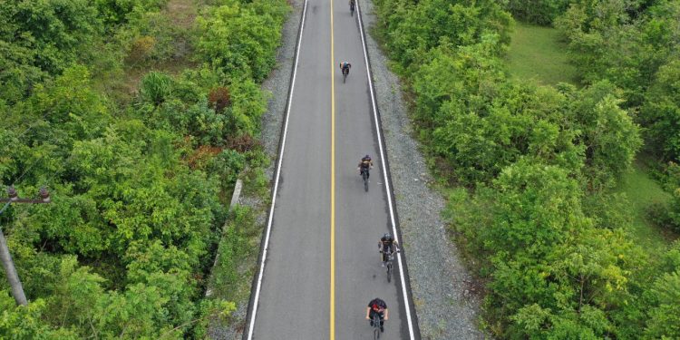 Promosikan Wisata Alam Jantho, Pj Bupati Aceh Besar Gowes ke Krueng Jalin