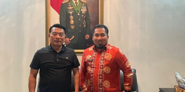 Pj Bupati Aceh Besar Bersilaturrahmi ke Kediaman Jenderal (Purn) Moeldoko