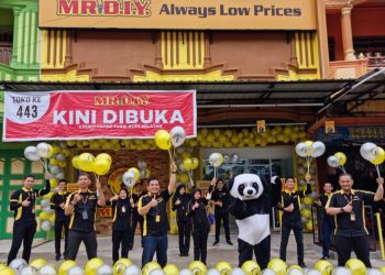 Dua Toko Baru Ritel DIY Kini Hadir di Idi dan Tapaktuan