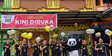 Dua Toko Baru Ritel DIY Kini Hadir di Idi dan Tapaktuan