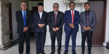Sekda Ikuti Paripurna Pergantian Wakil Ketua DPR Aceh