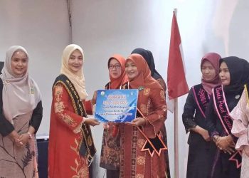 PJ Bunda PAUD Aceh Besar, Cut Rezky Handayani SIP MM Raih Juara III Apresiasi Bunda PAUD Kabupaten Tingkat Provinsi Tahun 2022