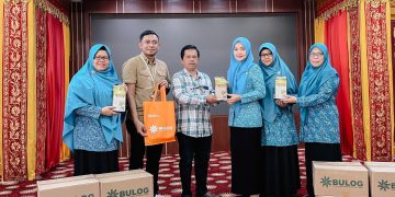 PKK Aceh Terima Setengah Ton Beras Vitamin dari Bulog