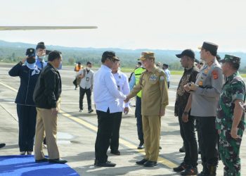Pj Gubernur Sambut Kedatangan Menkopolhukam dan Mendagri