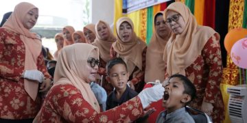 Ketua DWP Minta Kaum Ibu di Pulo Aceh Berikan Vaksin Polio Lengkap untuk Anak