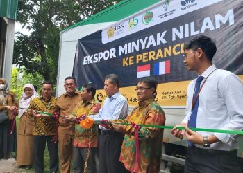 Minyak Nilam Aceh Diekspor ke Eropa