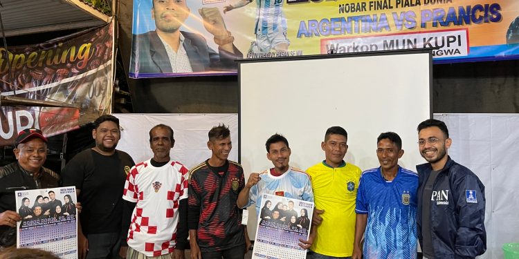Kevin Fahlevy Nobar Piala Dunia Bersama Puluhan Kader Muda PAN dan Masyarakat, Ada Doorprize!