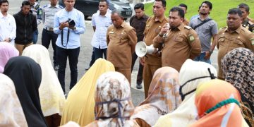 Di Depan Perwakilan 361 Orang Guru PPPK, Pj Bupati Aceh Besar Berharap Guru Jangan Terprovokasi Isu yang tak Benar dan Selalu Jaga Kekompakan
